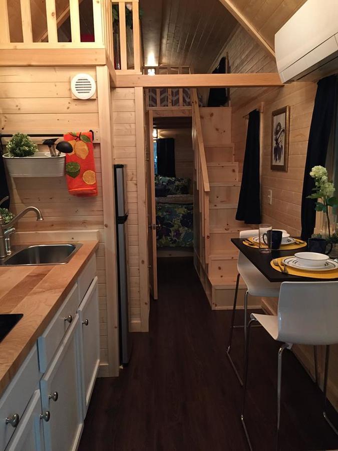Tuxbury Pond Camping Resort Tiny House Clara South Hampton Esterno foto